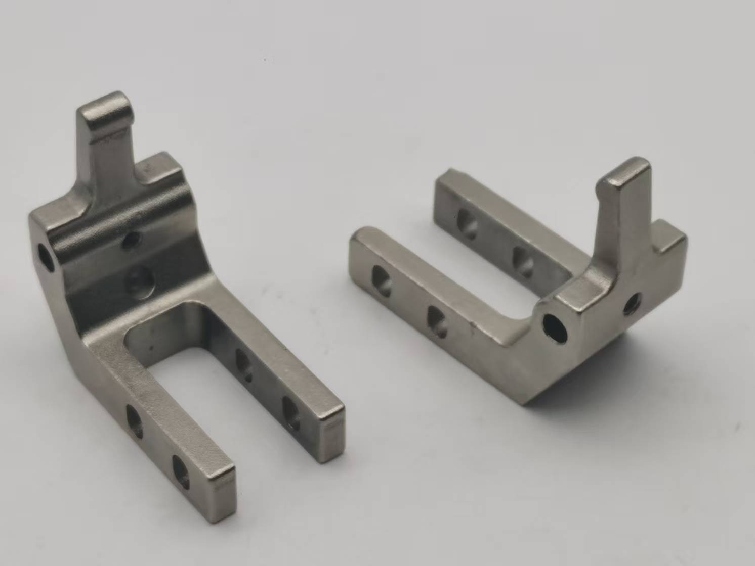 투자 주조 합금강 자동 참여 피벗 레버